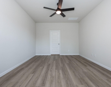 13536 Sauger Court - Photo Thumbnail 16