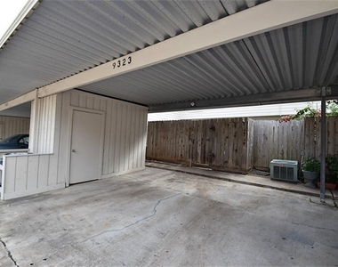 9323 Westwood Village Drive - Photo Thumbnail 14