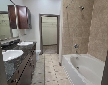 3616 Richmond - Photo Thumbnail 12
