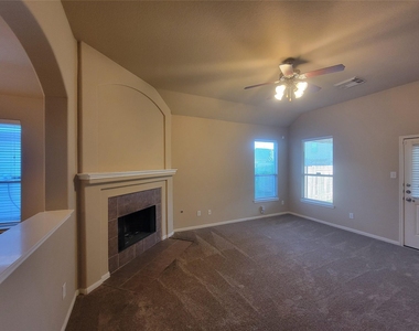 4238 Barossa Valley Lane - Photo Thumbnail 10