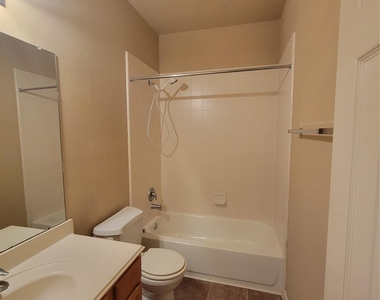 4238 Barossa Valley Lane - Photo Thumbnail 22