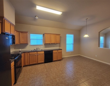 4238 Barossa Valley Lane - Photo Thumbnail 5