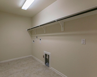 2919 Iris Gable Court - Photo Thumbnail 29