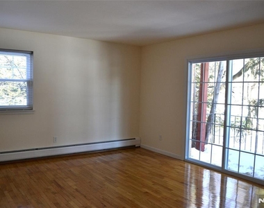 110 Midland - Photo Thumbnail 7