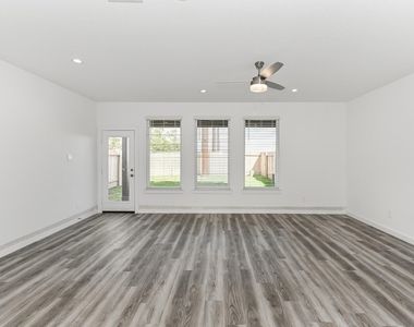 12308 Frisco Cove - Photo Thumbnail 4