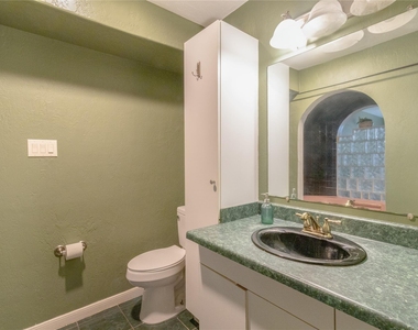 22902 Cabanna Road - Photo Thumbnail 12