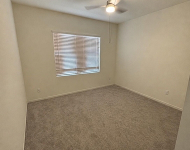1061 Long Bay Court - Photo Thumbnail 8
