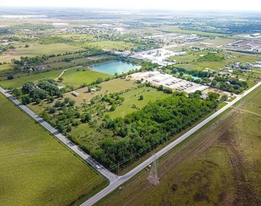 17020 Kickapoo Road - Photo Thumbnail 1