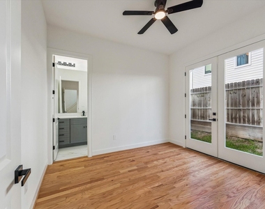 9426 Campbell Road - Photo Thumbnail 3