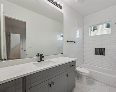 9426 Campbell Road - Photo Thumbnail 4