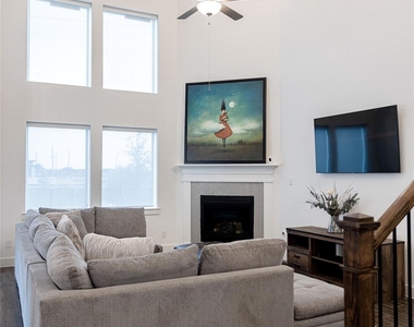 4714 Cold Stream Court - Photo Thumbnail 4