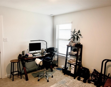 31106 Aumbrey Ivy Court - Photo Thumbnail 24