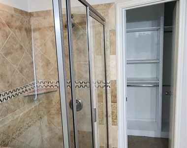 8830 Summerset Meadow Court - Photo Thumbnail 3