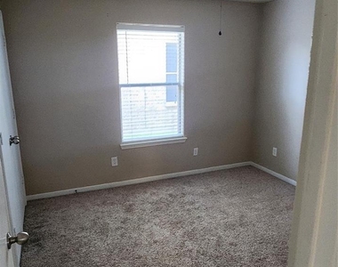 8830 Summerset Meadow Court - Photo Thumbnail 23