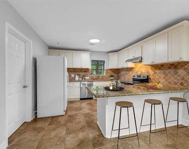 5310 Claremont Street - Photo Thumbnail 4