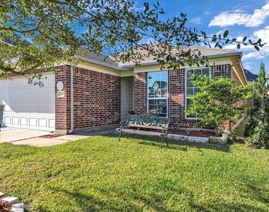 3203 Dale Ridge Trail - Photo Thumbnail 1