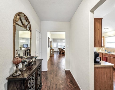 3203 Dale Ridge Trail - Photo Thumbnail 5