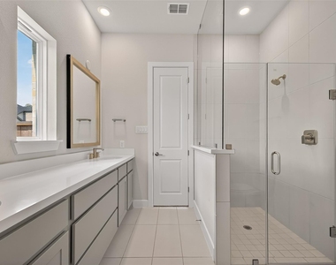 4906 Tanyard Manor Drive - Photo Thumbnail 31