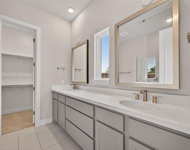 4906 Tanyard Manor Drive - Photo Thumbnail 30
