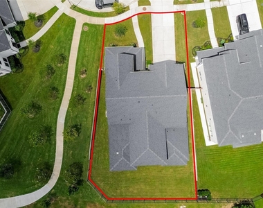 4906 Tanyard Manor Drive - Photo Thumbnail 43