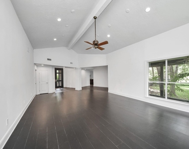 4126 Pecan Bend Drive - Photo Thumbnail 14