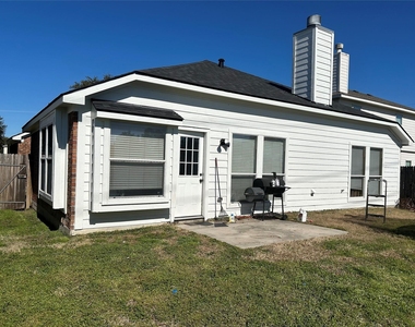 5007 Bridgecrossing Court - Photo Thumbnail 12