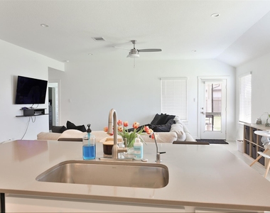 31615 Chollerford Court - Photo Thumbnail 9