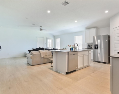 31615 Chollerford Court - Photo Thumbnail 5