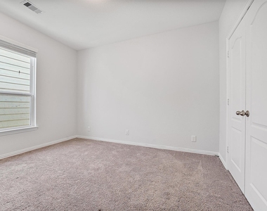 3331 Harmony View Lane - Photo Thumbnail 4