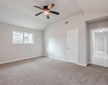 635 Tarpaulin Way - Photo Thumbnail 20