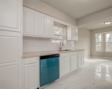 635 Tarpaulin Way - Photo Thumbnail 9