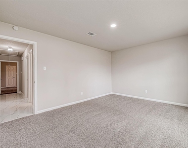635 Tarpaulin Way - Photo Thumbnail 18