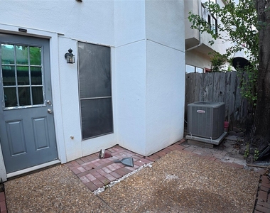 12550 Piping Rock Drive - Photo Thumbnail 15