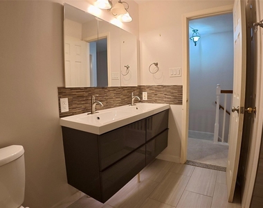 12550 Piping Rock Drive - Photo Thumbnail 13