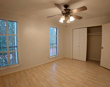 12550 Piping Rock Drive - Photo Thumbnail 14