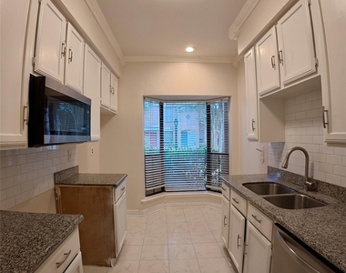12550 Piping Rock Drive - Photo Thumbnail 4