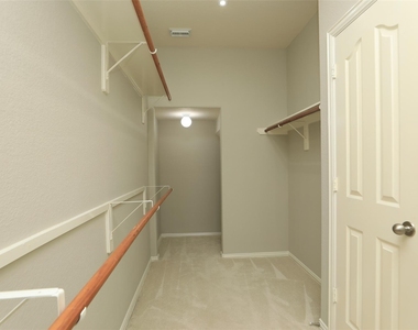 9603 Red Rugossa Drive - Photo Thumbnail 25