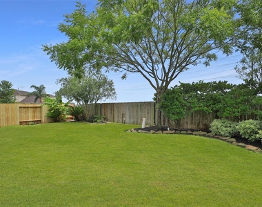 9603 Red Rugossa Drive - Photo Thumbnail 37