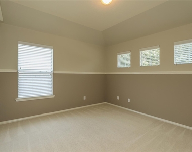 9603 Red Rugossa Drive - Photo Thumbnail 31