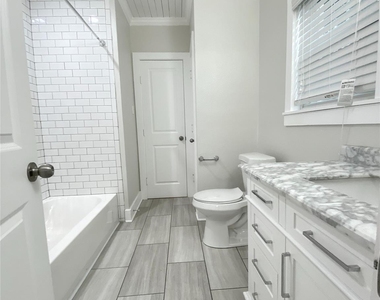 1406 Oakdale Street - Photo Thumbnail 11