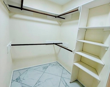 13438 Nevermore Drive - Photo Thumbnail 22