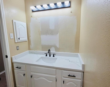 13438 Nevermore Drive - Photo Thumbnail 25