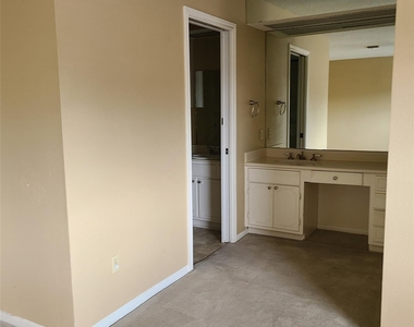 14389 Misty Meadow Lane - Photo Thumbnail 14