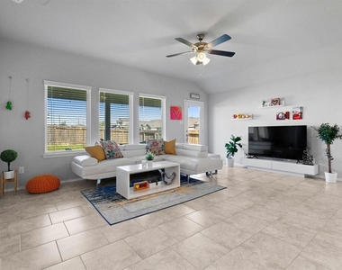 4115 Magliana Lane - Photo Thumbnail 22