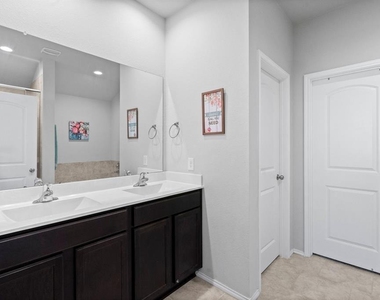 4115 Magliana Lane - Photo Thumbnail 28