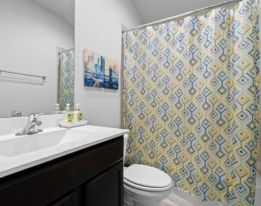 4115 Magliana Lane - Photo Thumbnail 7