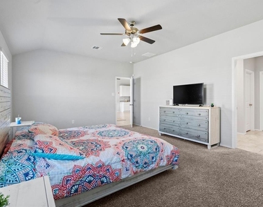 4115 Magliana Lane - Photo Thumbnail 27