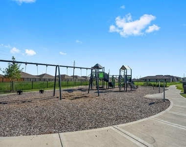 4115 Magliana Lane - Photo Thumbnail 34
