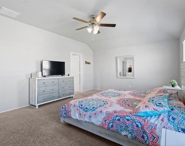 4115 Magliana Lane - Photo Thumbnail 26