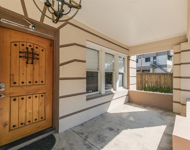 1716 Richmond Avenue - Photo Thumbnail 2